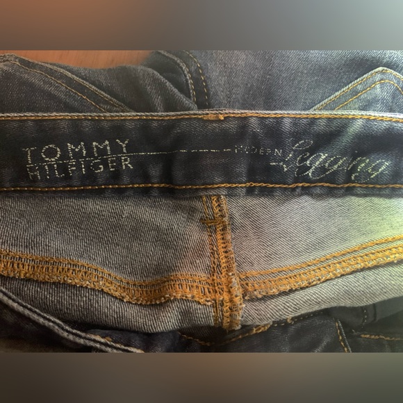 Woman’s Tommy Hilfiger jeans - Picture 4 of 5